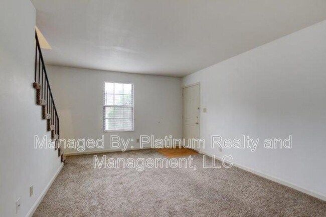 Foto del edificio - 1601 Minglewood Dr