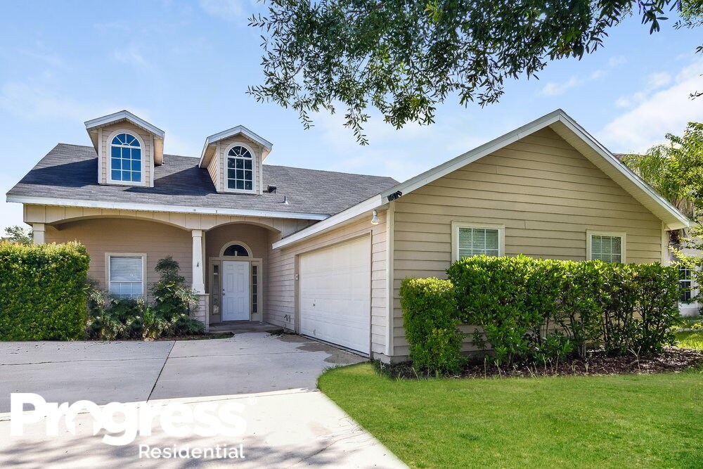 5611 Westland Station Rd, Jacksonville, FL 32244 House Rental in