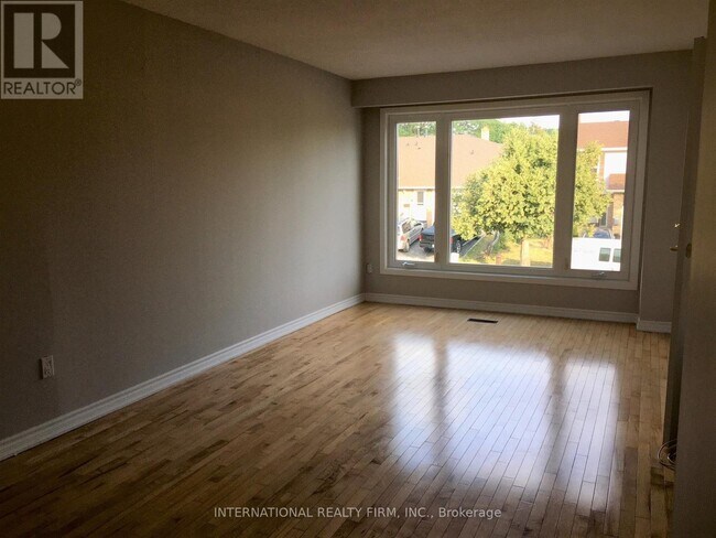 Photo du bâtiment - 174 Beech St