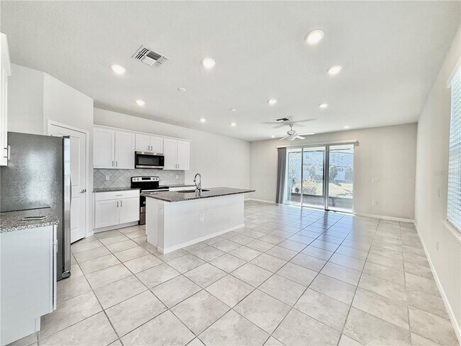 Foto del edificio - 19672 Shady Oak Dr