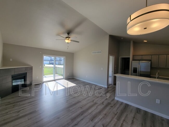Building Photo - 1257 Abraham Dr