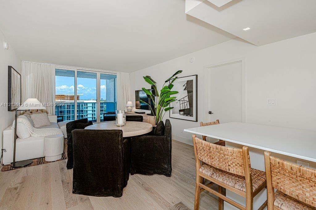 Foto principal - 2301 Collins Ave