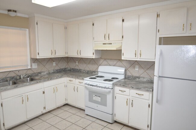 Foto del edificio - COMING SOON!!!