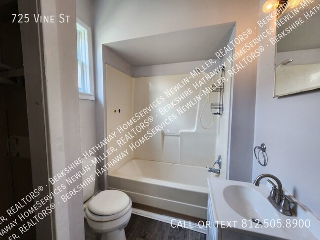 Foto del edificio - 2 Bed 1 Bath located in Clinton