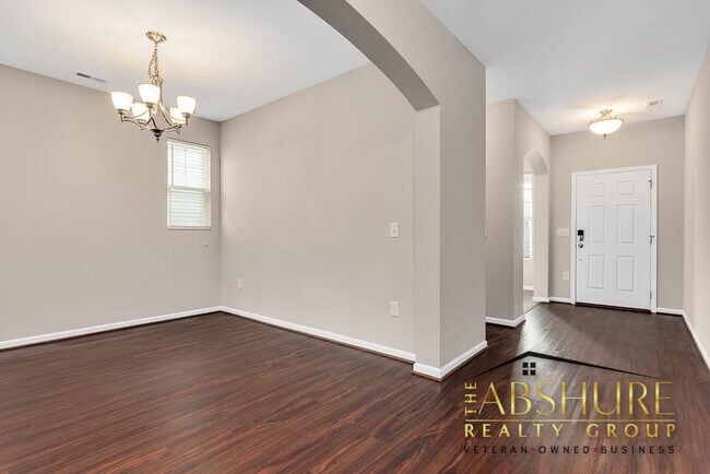 Foto del edificio - 436 Stapleford Ln