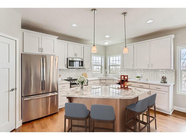Foto del edificio - 5310 95th Ln N