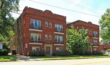 Building Photo - 2534 Noble Rd