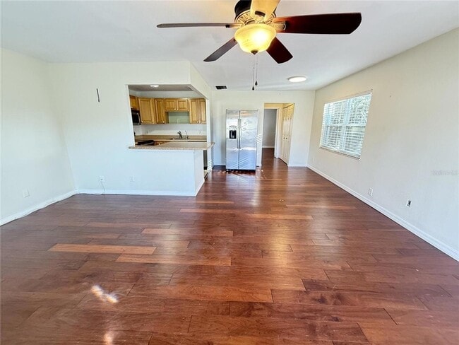 Foto del edificio - 2202 Clubhouse Dr