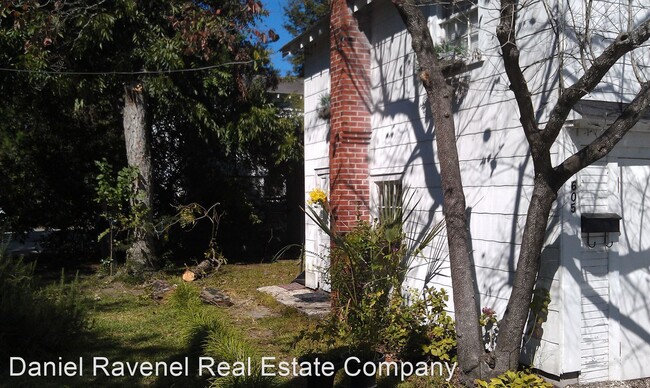 Building Photo - 1 br, 1 bath House - 605 West Harrison Rd