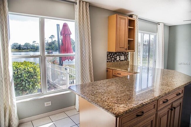 Foto del edificio - 1324 Ballyshannon Pkwy