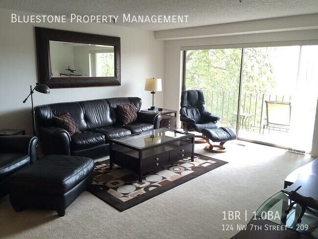 Foto del edificio - 124 NW 7th St
