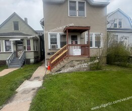 Building Photo - 610 W 144th St