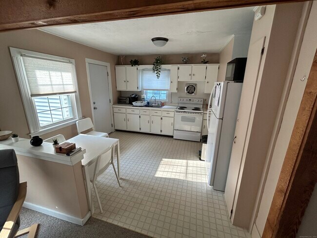 Foto del edificio - 27 Long Ln