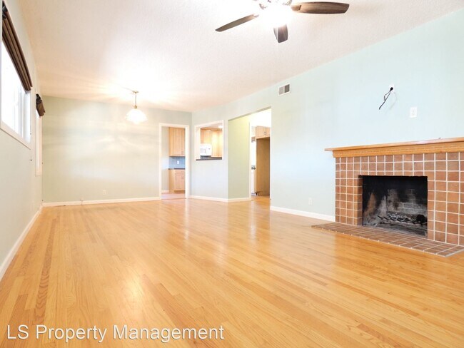 Foto del edificio - 3 br, 2 bath House - 611 Rigsby St.