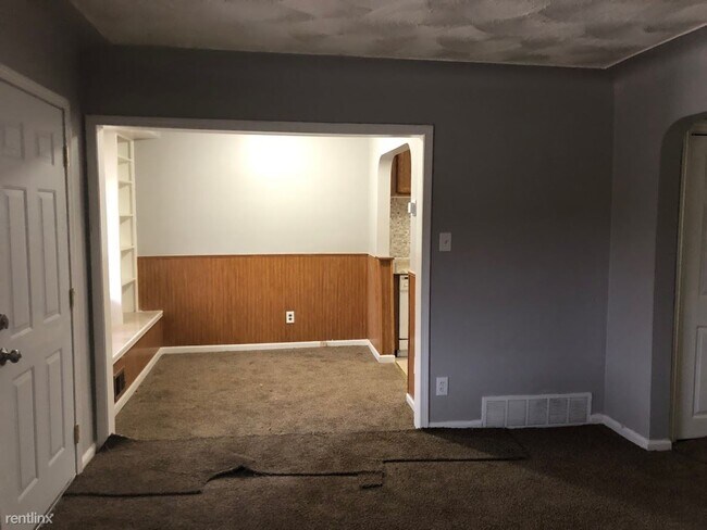 Building Photo - 3 br, 1 bath House - 8882 Archdale St