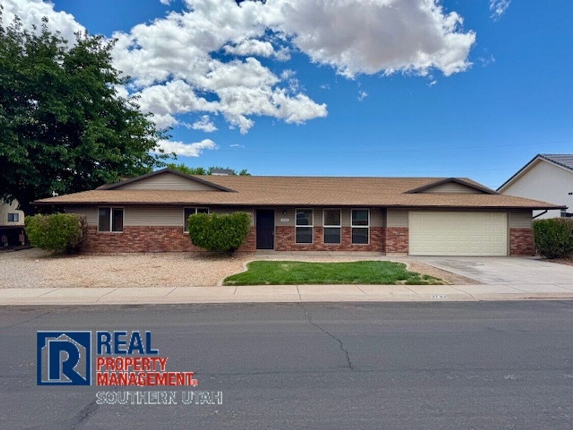 Foto del edificio - 3 Bedroom 2 Bath Home In Santa Clara