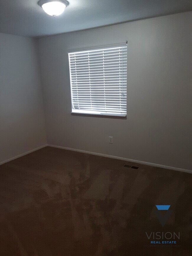 Foto del edificio - 242 E Center St