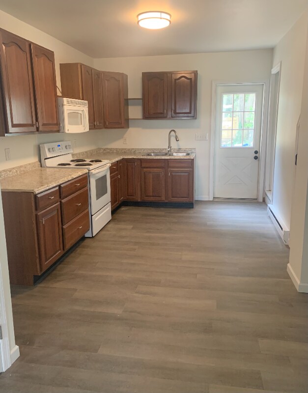 Foto principal - 246 Chestnut St