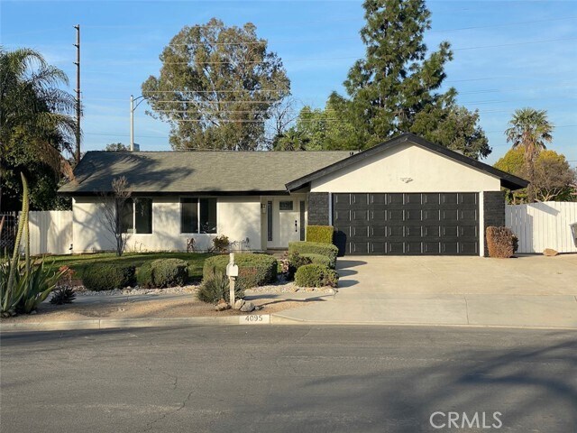 Building Photo - 4095 Penrod Dr
