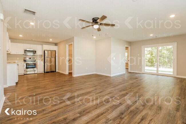 Building Photo - 124 Cottage Grove Rd.