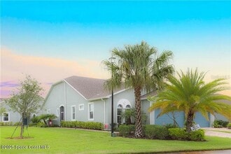 Building Photo - 7804 Loren Cove Dr