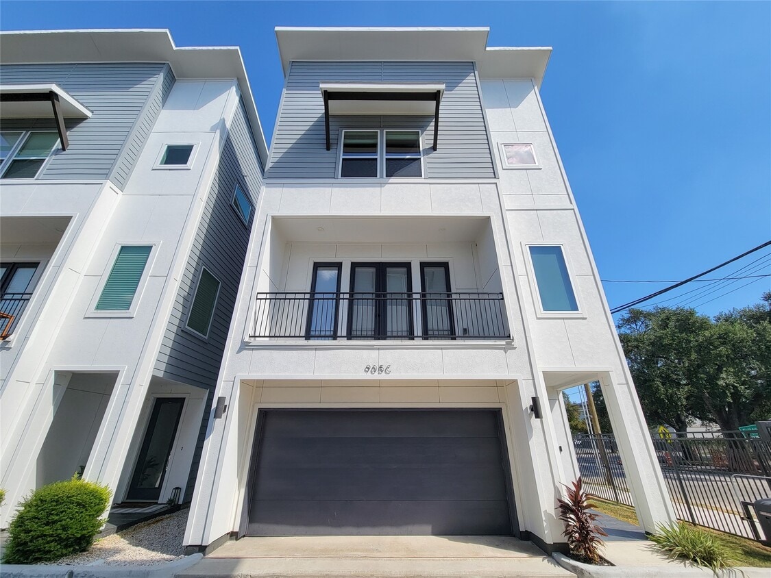Foto principal - 905 Quitman St