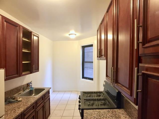 Building Photo - 1 bedroom in New York NY 10040