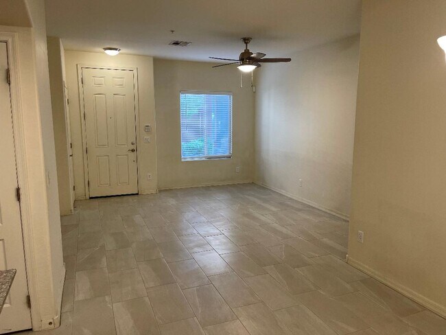 Foto del edificio - 7726 E Baseline Rd
