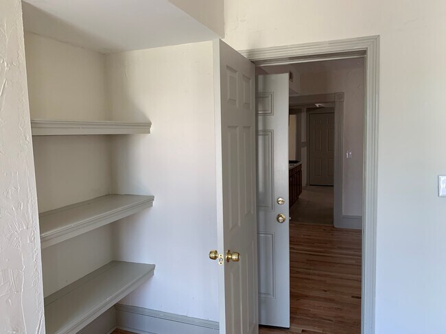 Building Photo - 81 Bellevue St