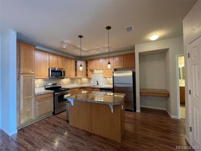 Building Photo - 9318 Las Ramblas Ct