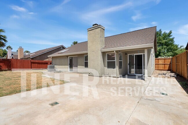Foto del edificio - 7661 Copper Cove Pl