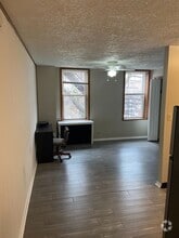 Building Photo - 307 S Aiken Ave