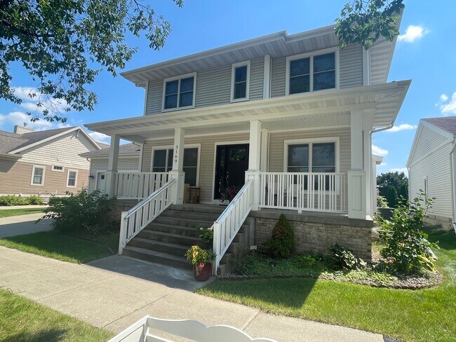 Foto del edificio - 3169 Pleasant St
