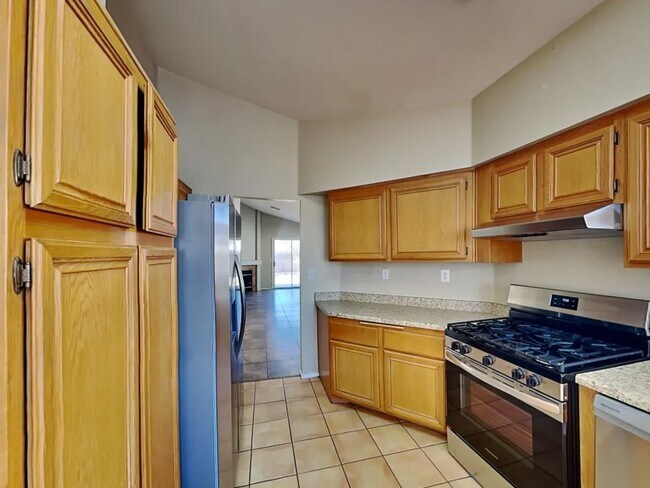 Foto del edificio - SINGLE FAMILY HOME