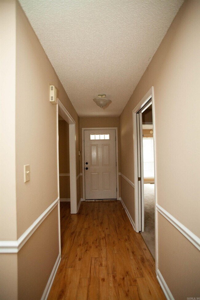 Foto del edificio - 11700 Shady Creek Dr