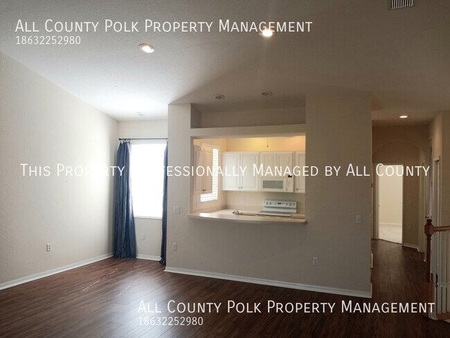 Foto del edificio - Wonderful 3 Bedroom, 2 Bath Lakeland Home ...