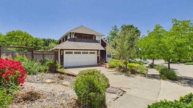Building Photo - 5212 Beaumont Way