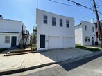 Primary Photo - 120 N State St