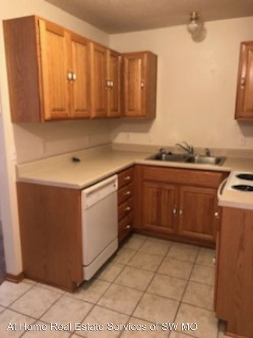 Foto del edificio - 1641 N Patterson Ave