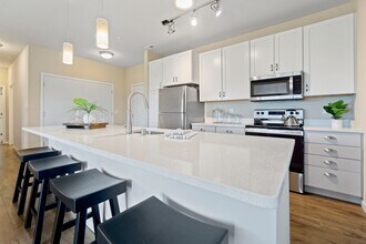 High Bluff Kitchen - High Bluff at Creekwood Crossing