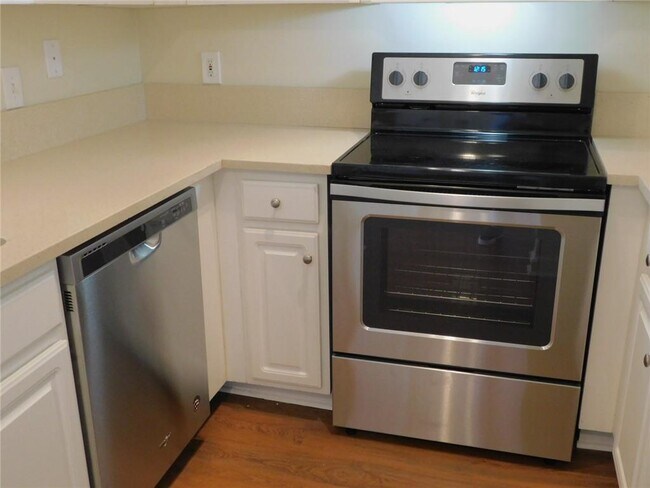 Foto del edificio - 1101 Juniper St NE