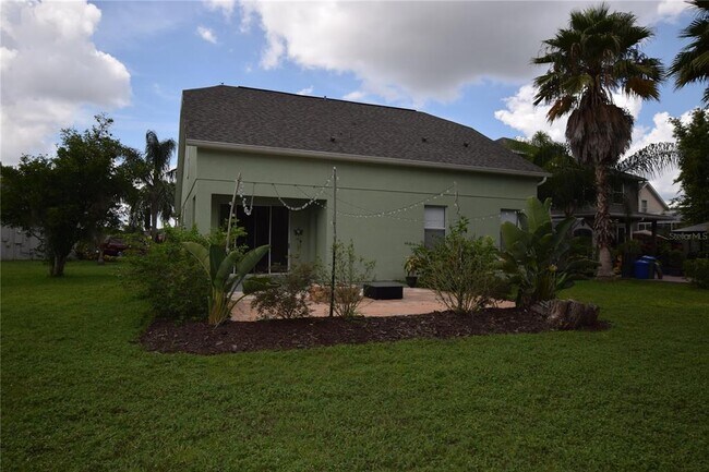 Building Photo - 1051 N Breeze Ct