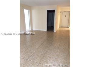 Foto del edificio - 700 NW 214th St