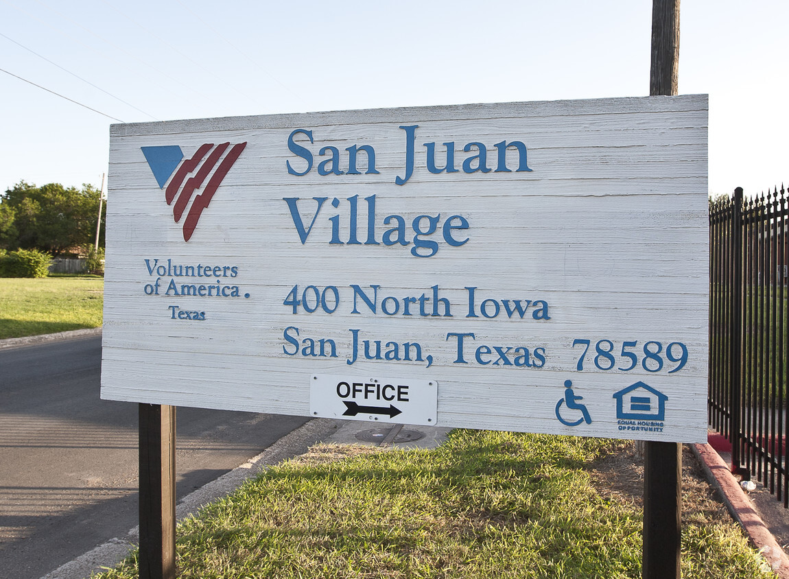 Foto del edificio - San Juan Village Apartments