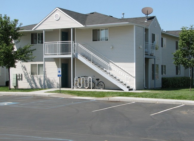 Building Photo - Northparke Apartments