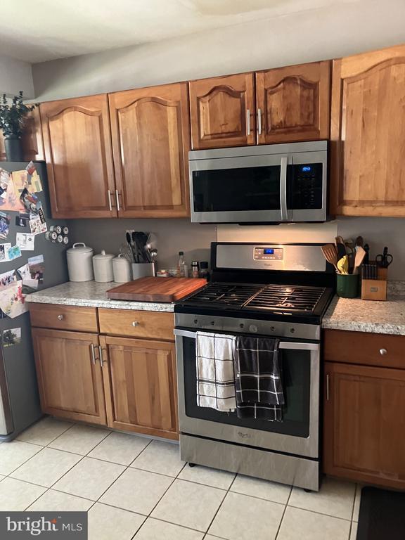 Foto del edificio - 6444 Terrace Ct