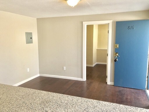 Foto del edificio - 2801 College Ave