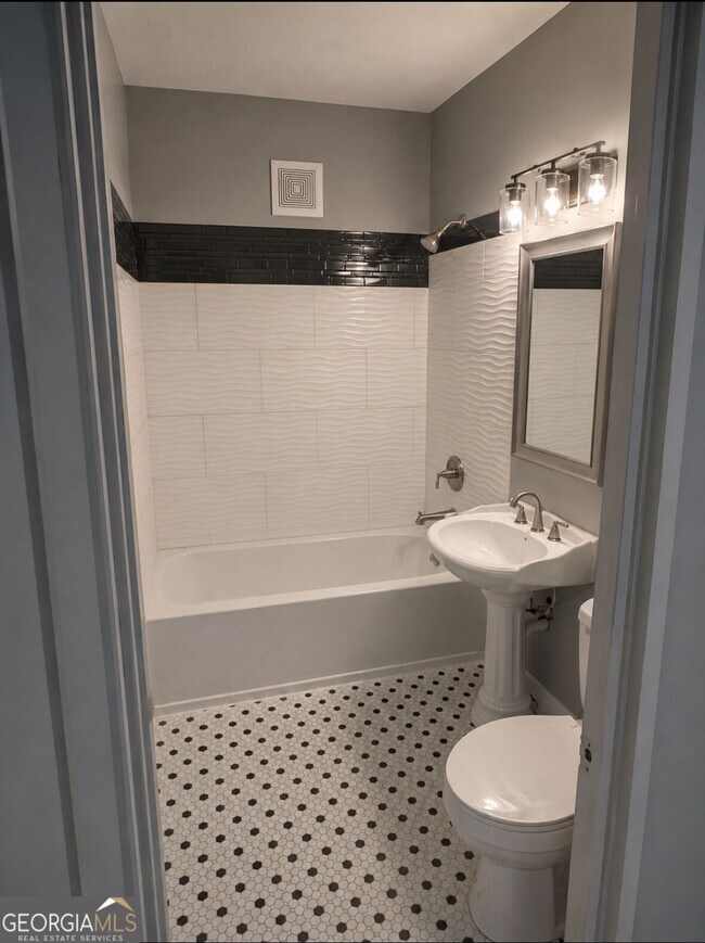 Foto del edificio - 102 Cactus Hill Cir