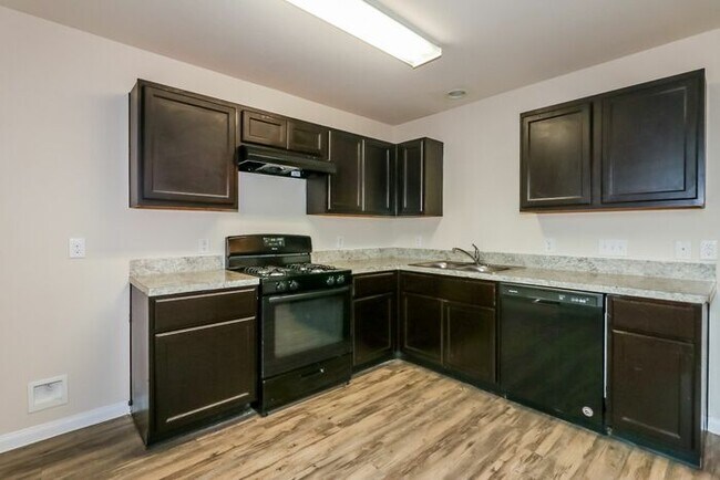 Foto del edificio - 5923 Sunrise Light Ln