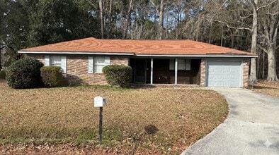 Building Photo - 613 Ryan Ln